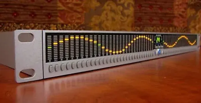Equalizador Alesis DEQ 230 novo zero km