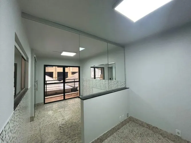 SIA EMPRESARIAL, SALA COMERCIAL, REFORMADA EM ÓTIMA LOCALIZAÇÃO!