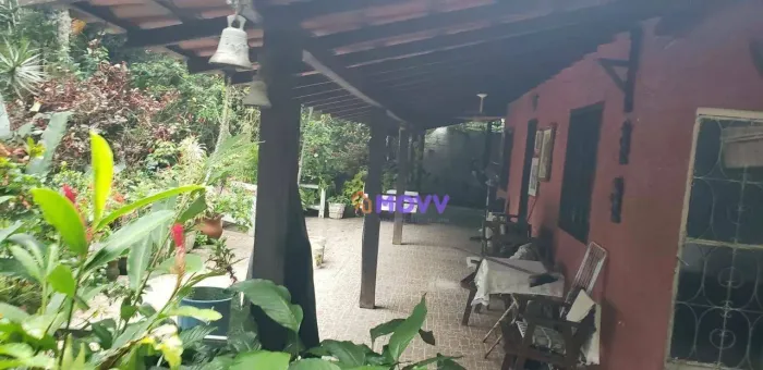 Sítio com 3 quartos à venda, 36000 m² por R$ 1.200.000 - Várzea das Moças - Niterói/RJ