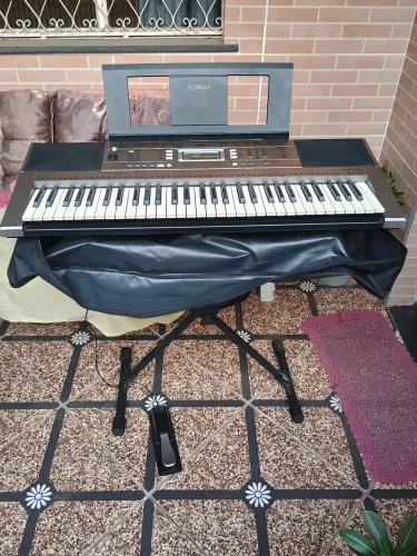 Teclado Yamaha Psr e353