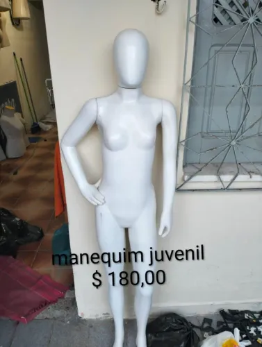 Manequins adulto e infantil