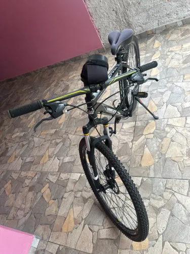Bicicleta Venzo Aquila Aro 29 Freio a Disco