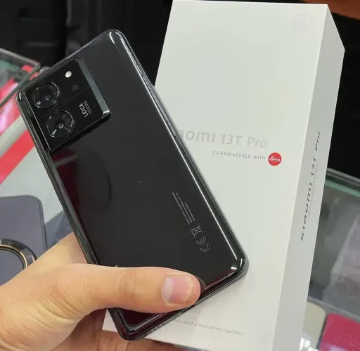 Xiaomi 13T Pro Câmera leica 512/12GB.Novo.Lacrado.Com garantia e pronta entrega.