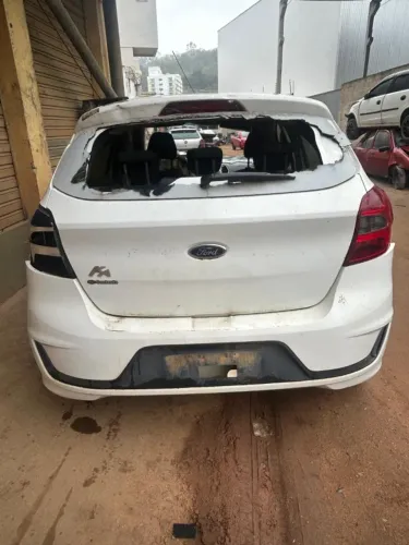 SUCATA FORD KA SE 1.0 2020/2021 BRANCO ALCOOL /GASOLINA (PARA RETIRADA DE PEÇAS)