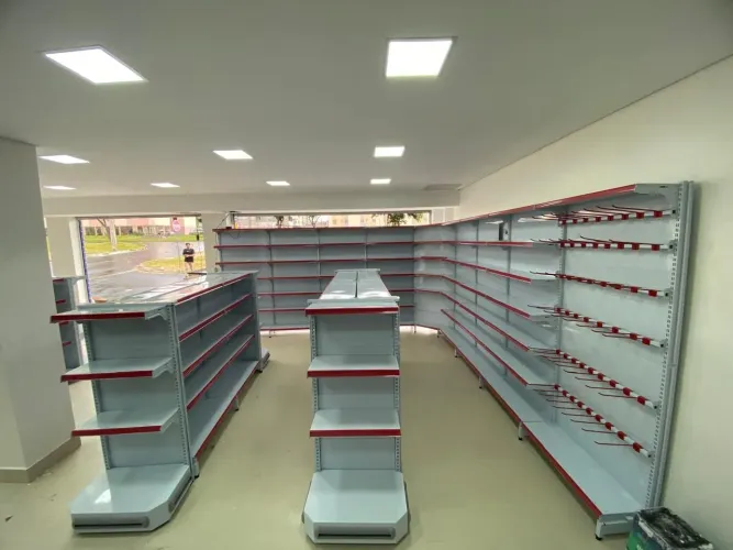 Prateleiras de aço para farmácia,- novo