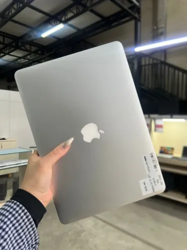  MacBook Air 13" 2017 - A1466
