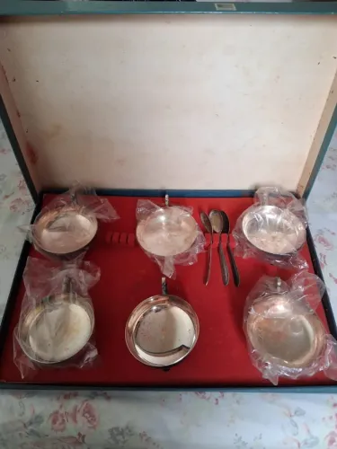 Conjunto de sobremesa em prata!