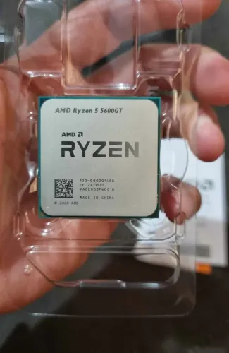 Processador AMD Ryzen 5 5600GT usado