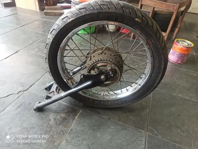 Balança com roda e pneu 125