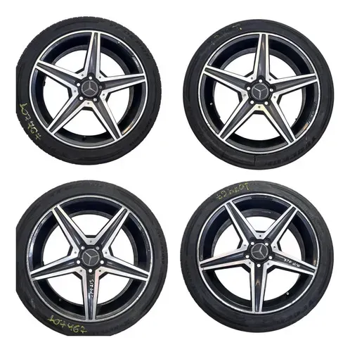 Jogo De Roda Gla250 Amg 2.0 2016 235/45zr19 Prateado