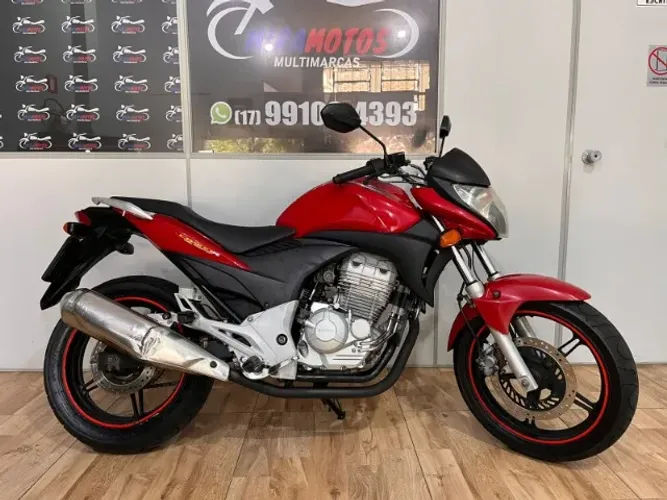 Honda CB 300R (2012/2012)