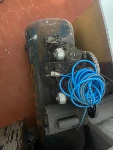 COMPRENSOR