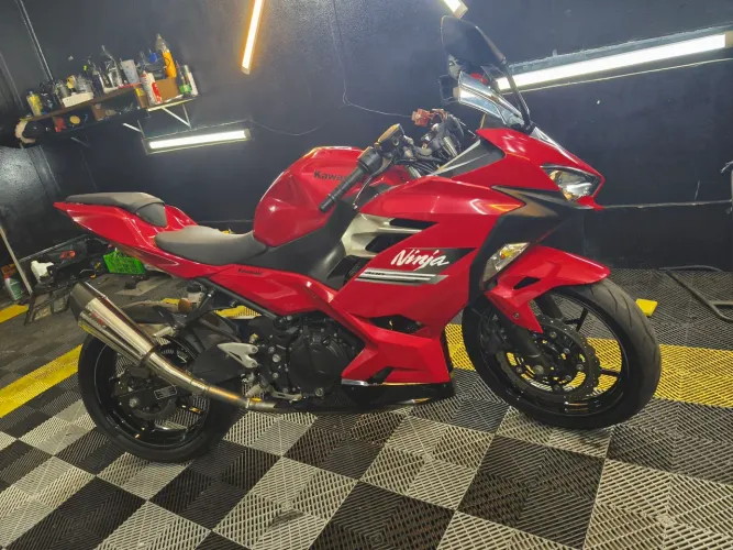 Ninja 400