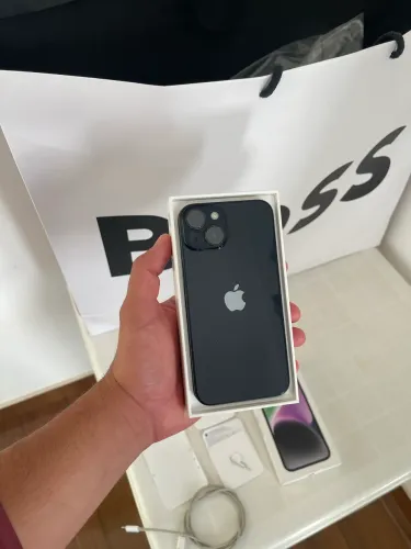 iPhone 14 Midnight, todo original.