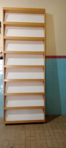 Estante multiuso estilo mostrador