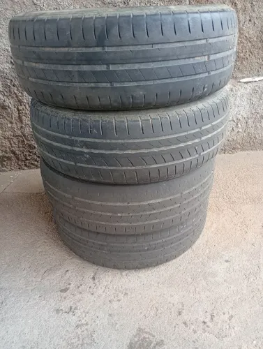 4 Pneu aro meia vida 185 /60 R 15