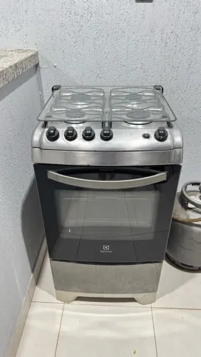 FOGÃO ELECTROLUX INOX 4 BOCAS COM FORNO