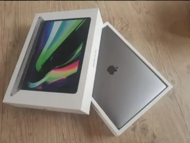 MacBook Pro M1 8 GB RAM | 256 GB SSD (modelo A2338)