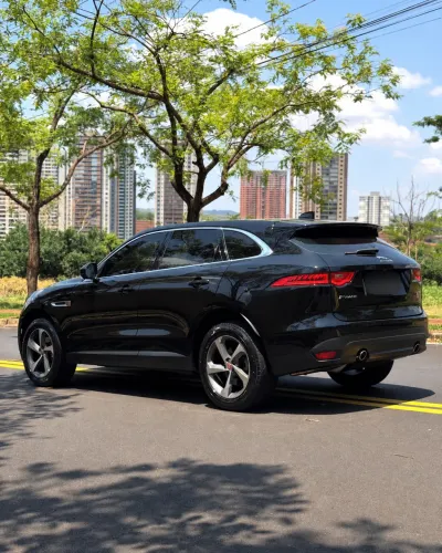 Jaguar F-Pace 2.0 Prestige 250cv Aut. 2019
