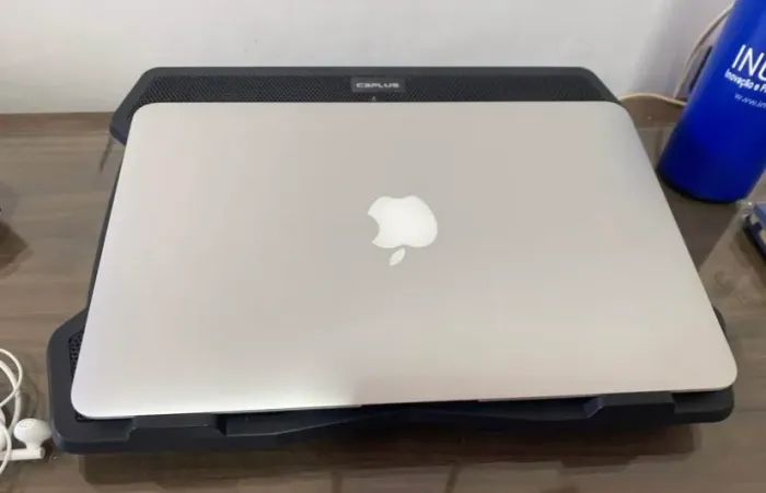 MacBook Air 11 
