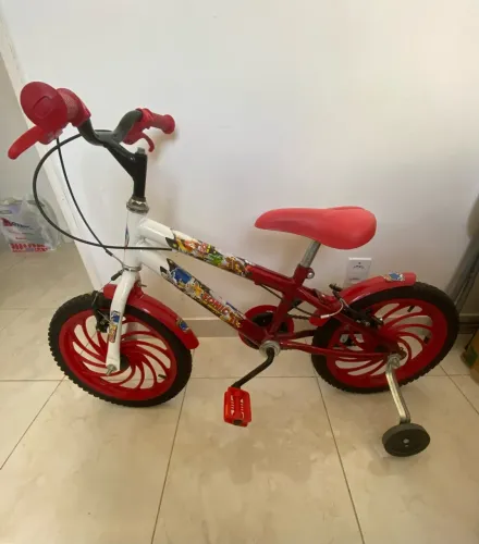 BICICLETA INFANTIL ARO 16 Semi- Nova