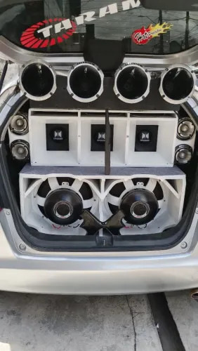 Som automotivo faço negócio 
