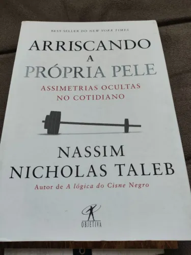 Livro arriscando a própria pele