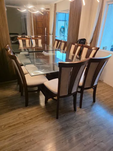 Mesa de jantar 6 lugares - vidro temperado bisote