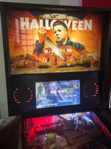 PINBALL HALLOWEEN