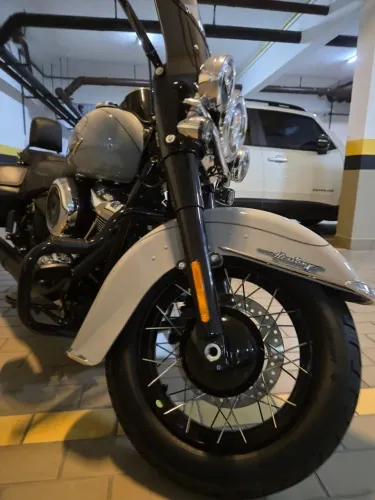 Harley Davidson Heritage FLHC 2025/2025 , Com apenas 335 KM , Zera (0km)