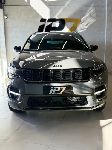 Jeep Commander Black Hurricane 2.0 4X4 TB AUT 2025
