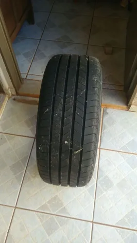 Pneu novo