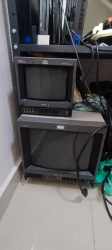 Monitor pvm Sony 14 e 10 polegadas