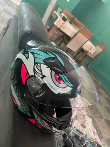 CAPACETE SPARK TAM 58