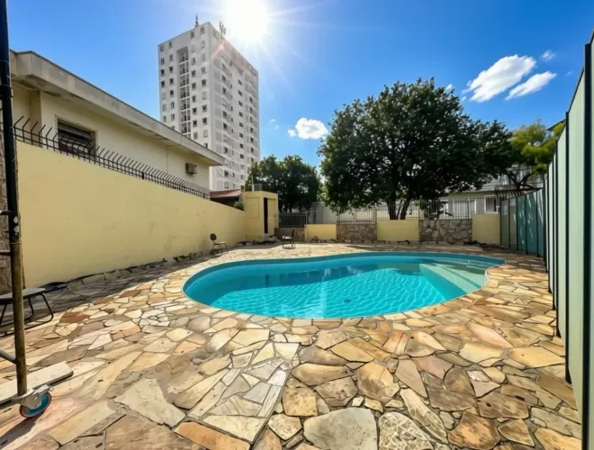 Sobrado Alto Padrão, 720m², 5 vagas, Área gourmet, 5 vagas - P Venda/Locação no Jardim das