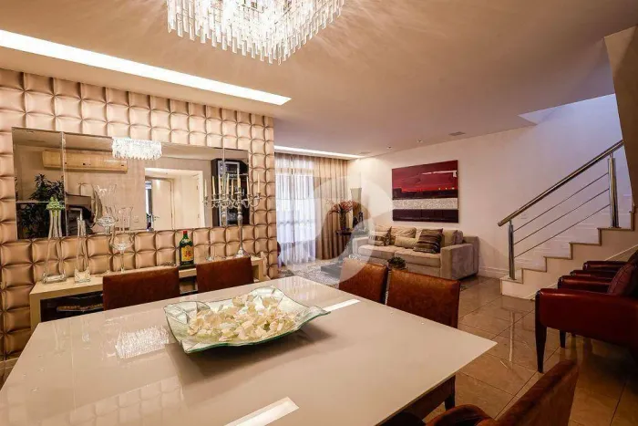 Cobertura com 4 dormitórios à venda, 300 m² por R$ 2.700.000,00 - Icaraí - Niterói/RJ
