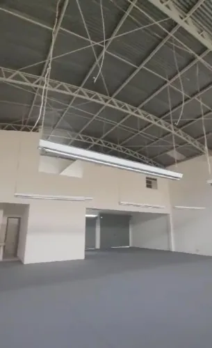 Locação de Comercial / Barracão/Galpão na cidade de Franca