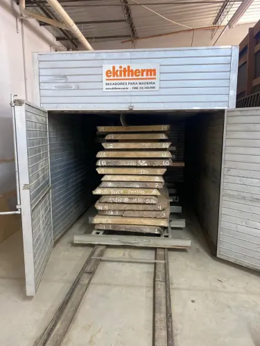 Estufa de secagem de madeira 