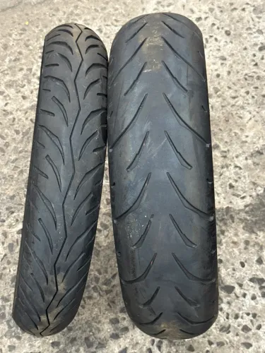 Jogo Pneus Yamaha R15 MRF 100/80-17 e 140/7017 originais