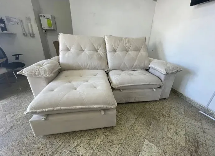 Sofá Retrátil e Reclinável Montavello 290 cm