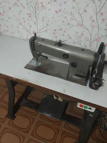 Máquina de Costura Reta Brother Elgin Com Mesa e Motor