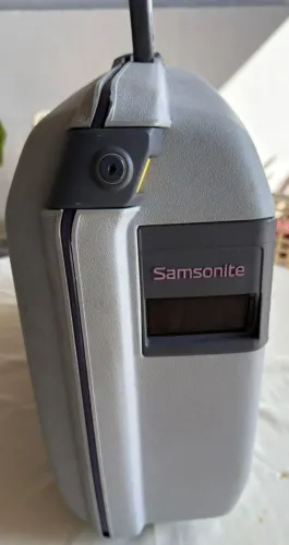 Mala Samsonite Rigida Antiga