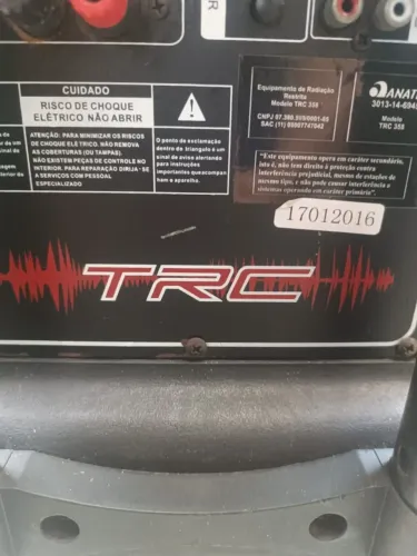 Caixa amplificada TRC-358 perfeita