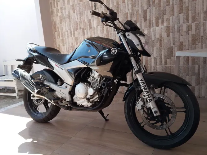 Vendo Fazer 250cc