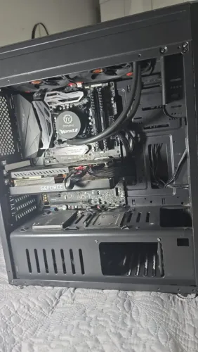 Vendo pc gamer melhor custo pra 2026