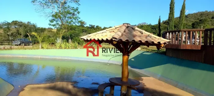 FAZENDA RURAL em OLIVEIRA - MG, Centro