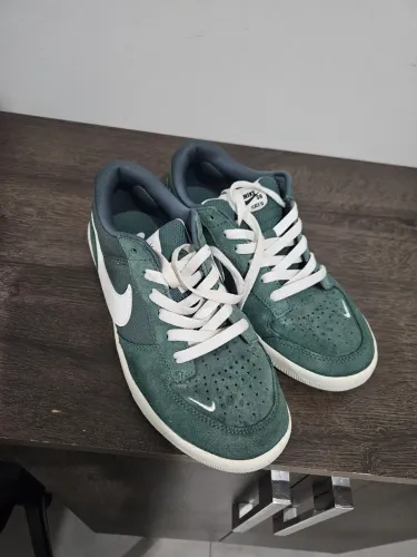 Nike sb force verde
