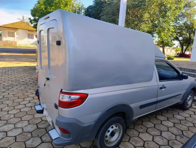 CAPOTA / BAÚ DE FIBRA,PORTA TRASEIRA DUPLA, COMPATÍVEL FIAT STRADA ANO 2014 ATÉ 2020.