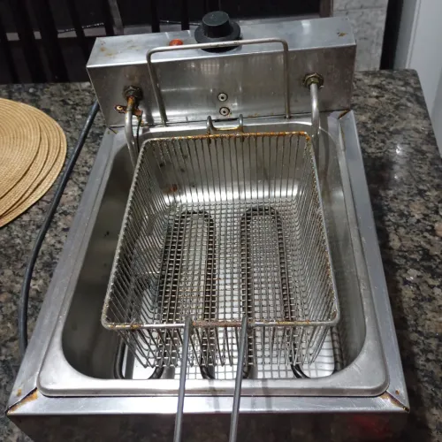 Fritadeira elétrica 220 volts