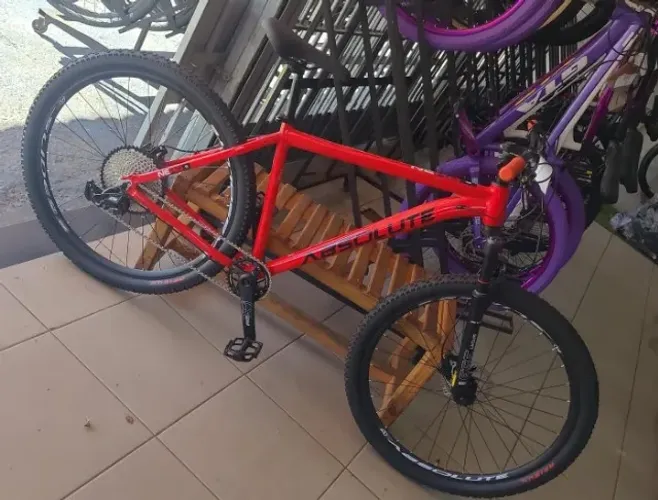 BICICLETA ARO 29 ABSOLUTE NERO 5 VERMELHA 12 VELOCIDADES K7 TAMANHO: 19